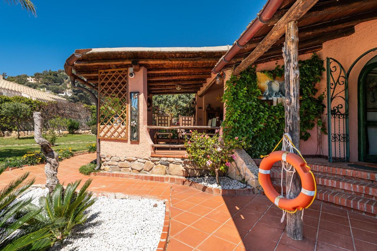 Guest House Villa Verde - Short Term Room Rentals Torre delle Stelle Exterior photo